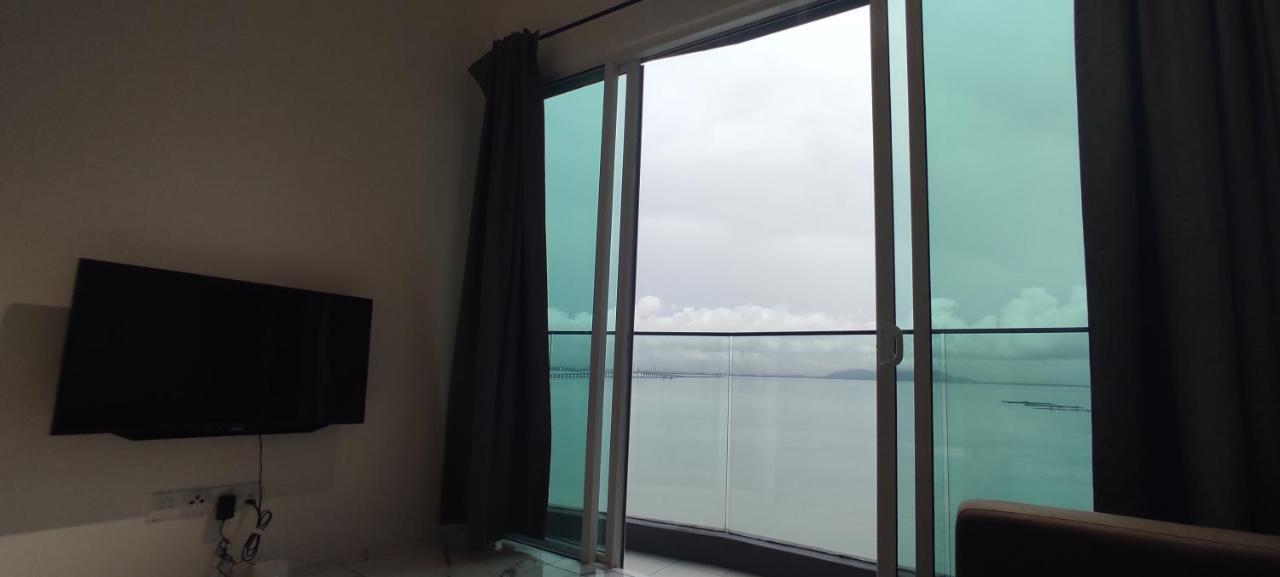 Infinite Seaview With Penang Bridge Suite With Sunrise Up To 11 Person 峇六拜 外观 照片