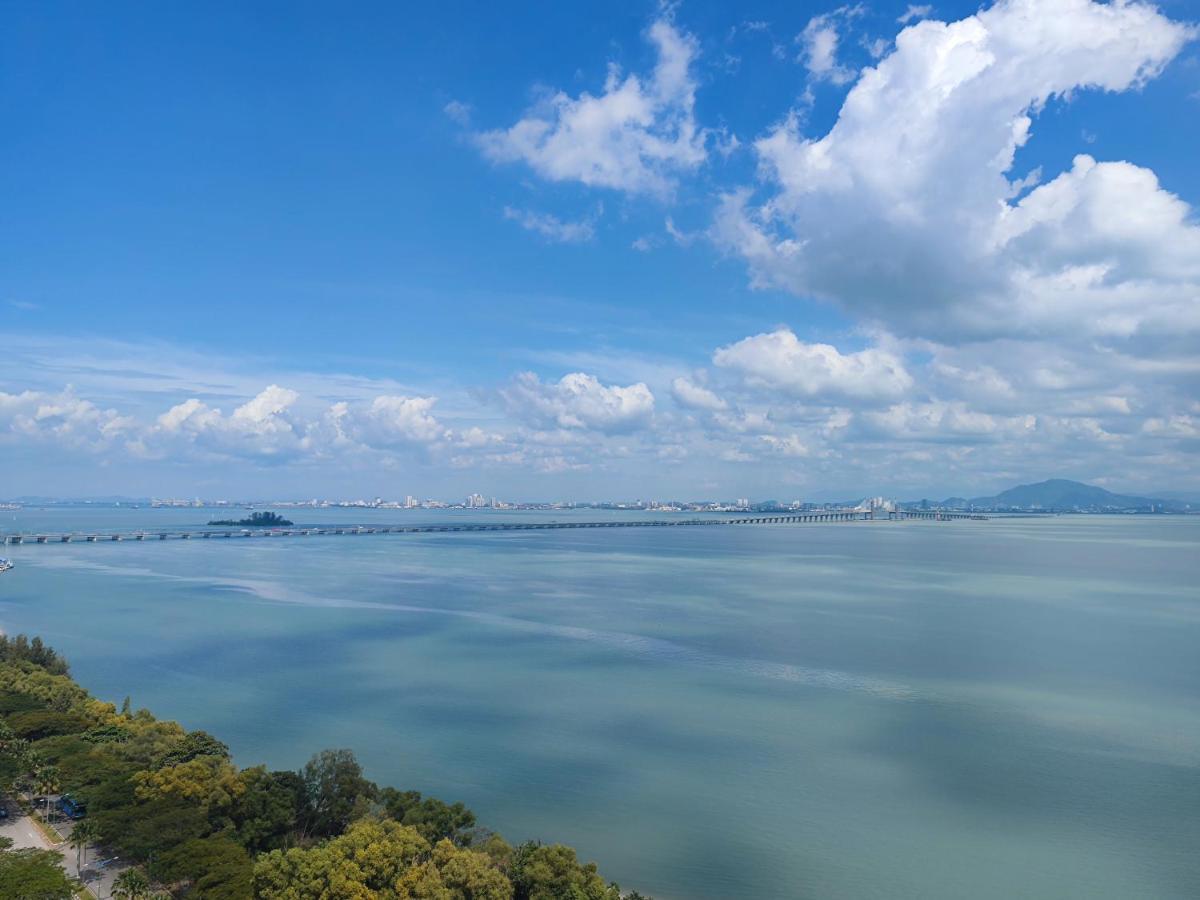 Infinite Seaview With Penang Bridge Suite With Sunrise Up To 11 Person 峇六拜 外观 照片